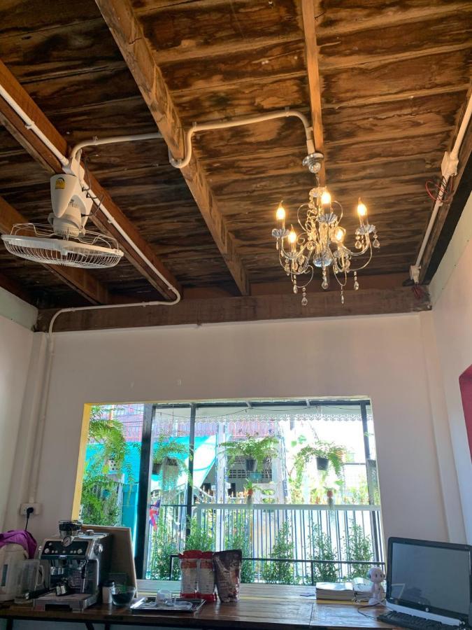 Baan Mae Somkid Homestay Sukhothai Exteriör bild